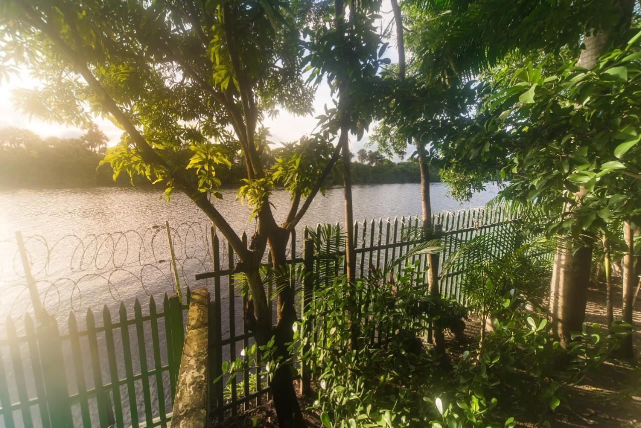 Pousada Clube Vista Do Rio Баррейриньяс Экстерьер фото